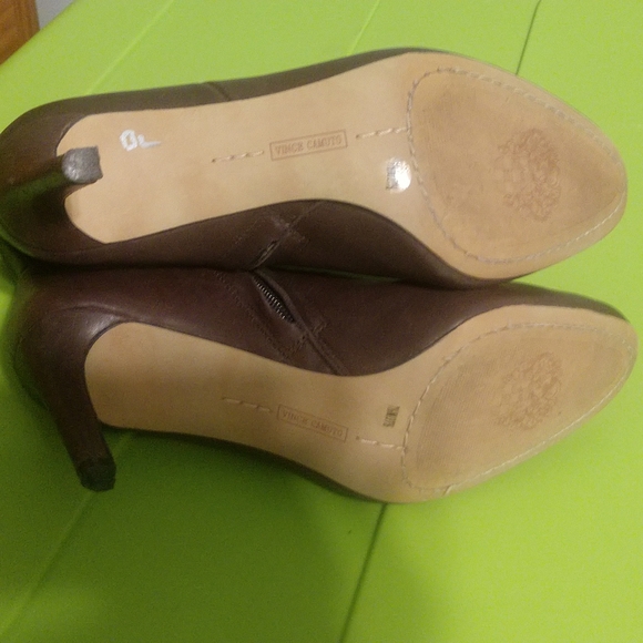 Vince Camuto Brown Leather boots - Picture 6 of 7